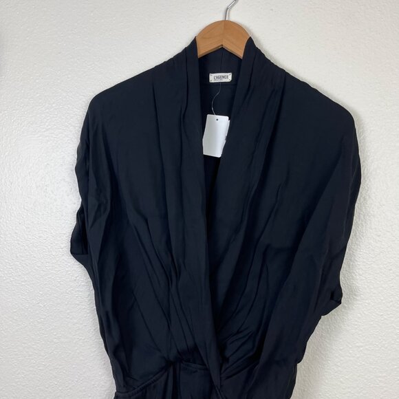 L’AGENCE Crossover Front Short Play Romper Black NWT Women’s Size 2 - Picture 3 of 9